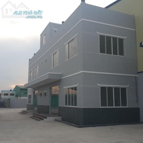 Cho thuê nhà xưởng 4200 m2 Đức Hòa, Long An