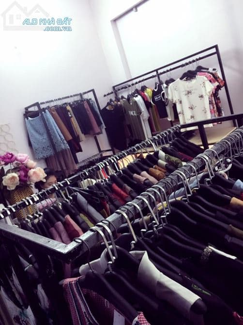 Cho thuê nhà mặt phố Trần Đại Nghĩa 60m2 x 3T, MT 5,5 m