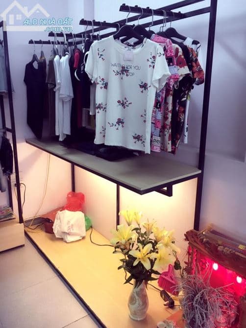 Cho thuê nhà mặt phố Trần Đại Nghĩa 60m2 x 3T, MT 5,5 m