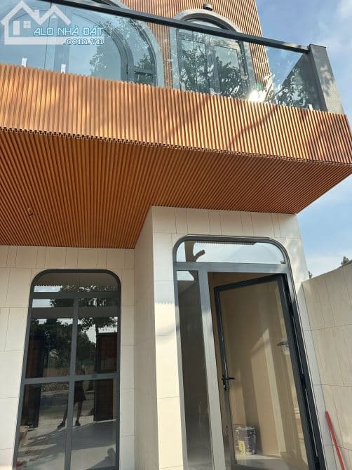 Bán nhà 1 trệt 2 lầu tại Khu dân cư Tín Nghĩa, Biên Hòa, Đồng Nai