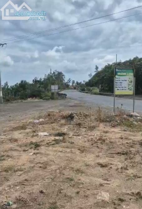 Cho thuê nhà đất Ngọc Phong, Tuy Hòa, Phú Yên - DT 2400m2