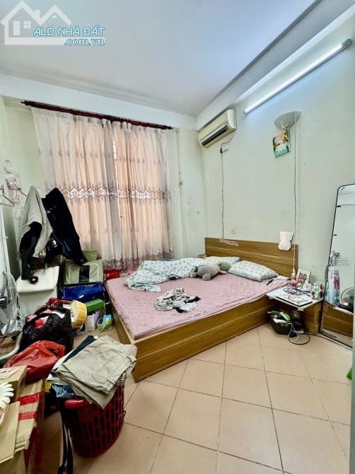 Bán nhà ngõ Hồ Tùng Mậu - 35m2 - Lô góc 2 mặt tiền