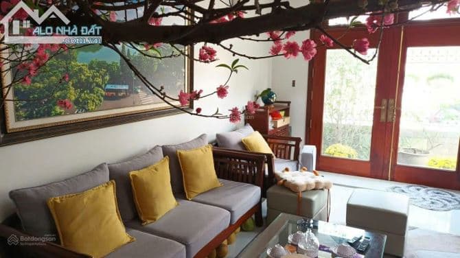 Bán nhà mặt tiền 7m, khu đấu giá, Long Biên, HN - Giá 21.x tỷ