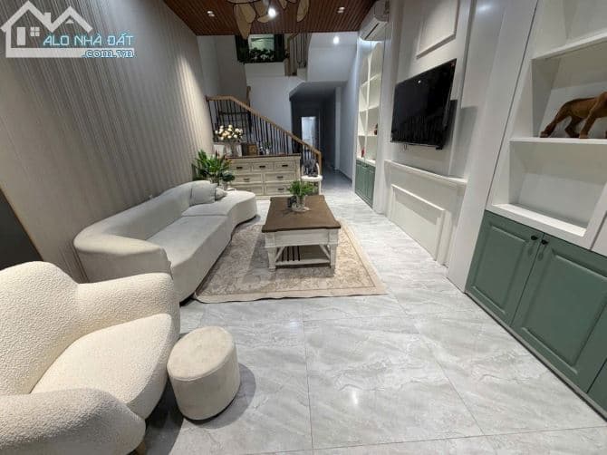 🌟 VILLA MINI BIỂN MỸ KHÊ – HỒ BƠI RIÊNG – DÒNG TIỀN 50TR/THÁNG 🌟