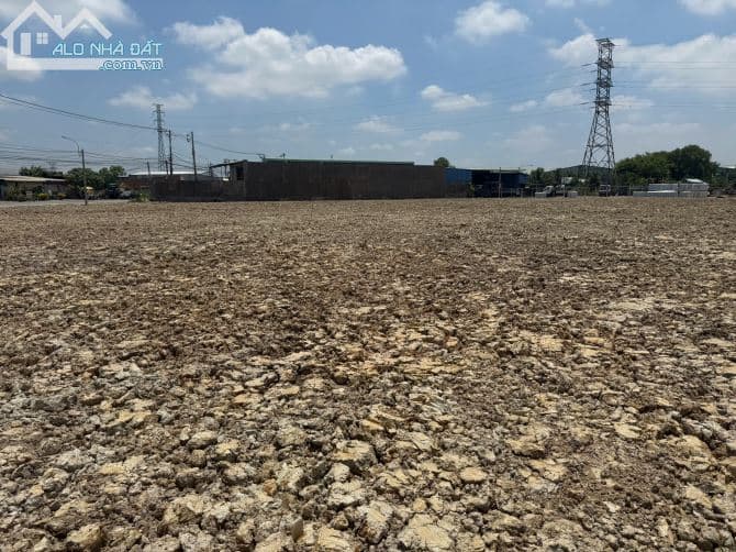 Đất 3 mặt tiền đẹp tại Thủ Thừa, Long An, đường Đỗ Trình Thoại