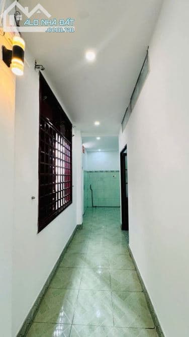 Bán nhà mê lửng 2 mặt thoáng – Giá tốt, khu dân cư an ninh”