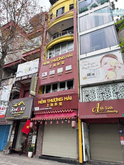 Cho thuê nhà mặt phố Nguyễn Phong Sắc, Cầu Giấy - 65m², 5 tầng