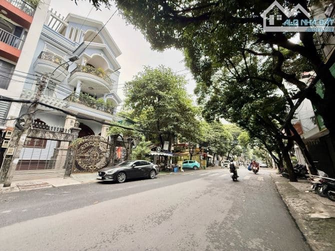 Bán khách sạn Tân Bình - 146m² - 38 phòng - Thu 2.6 tỷ/năm - 45 tỷ