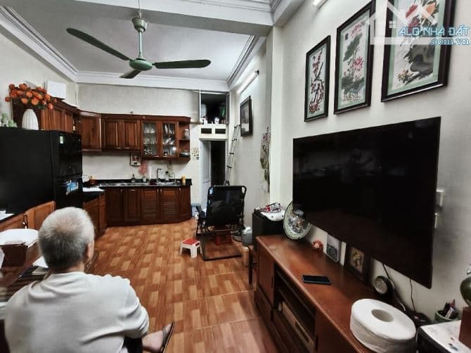 Bán nhà mặt phố Lý Quốc Sư 80m2, 4 tầng, MT 3.3m - Giá 73 tỷ