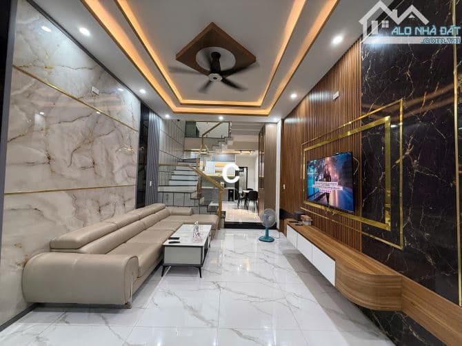 Bán nhà 3 tầng mặt tiền Nại Thịnh 6, Đà Nẵng - 7.9 tỷ