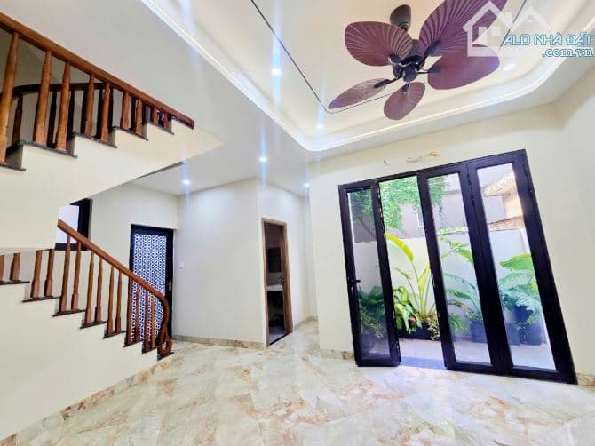 SÀI ĐỒNG 50M HOA LỆ - Ô TÔ ĐỖ CẠNH - VIEW HỒ MÁT MẺ - 8 TỶ NHỎ