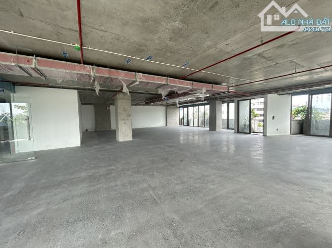 TOÀ NHÀ MỚI, GIÁ CHỈ 12$/m2, DIỆN TÍCH THUÊ LINH HOẠT, LH: Office Danang