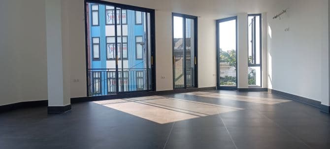 Cho thuê nhà 5 tầng mặt tiền Nguyễn Thị Minh Khai, Huế