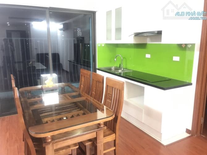 Cho thuê căn hộ Hoàng Ngân Plaza 2 ngủ, đầy đủ nội thất, 14 triệu