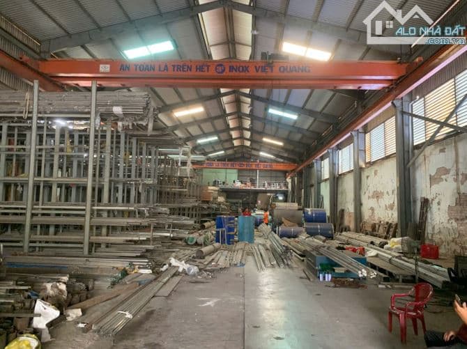 Cho thuê Kho Xưởng 1.400m2 tại Bình Tân, có sẵn Palang