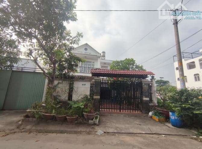 Nhà 2 tầng Vườn Lài, An Phú Đông, Q.12, 215m2 (8 x 27) 5pn, hẻm 8m, 17.x tỷ