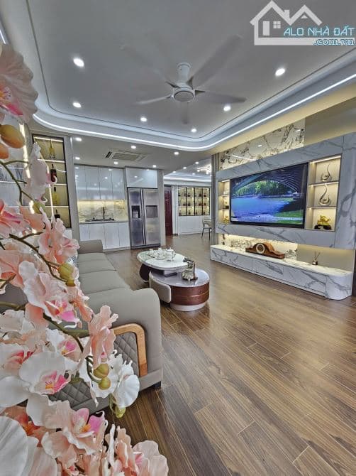 Bán căn hộ chung cư Tòa Trung Yên 1, Trung Hòa, Cầu Giấy - 4PN