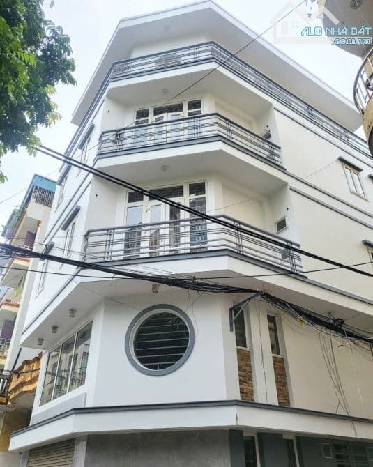 Cho thuê nhà ngõ 136 CẦU DIỄN, Nhổn. 20 triệu/ tháng. Phù hợp vừa ở vừa làm VP, KD Onl