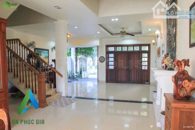 CHO THUÊ NHÀ NGUYÊN CĂN MẶT TIỀN ĐƯỜNG THĂNG LONG - 150 M² - 5 PN - GIÁ 40 TRIỆU