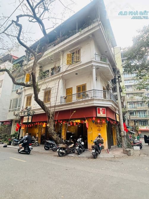 Cho Thuê Nhà Mặt Phố Khu Hồ Trúc Bạch, 100m2 x 2 Tầng, cho thuê riêng từng tầng - Nhà đẹp