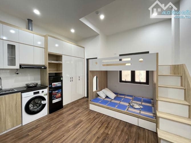 Bán nhà ngõ thông Láng, 58m2 x 6 tầng, thang máy, 10 phòng, giá 11.5 tỷ