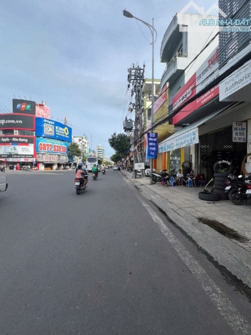 Bán nhà mặt tiền kinh doanh đường Thái Nguyên, Nha Trang