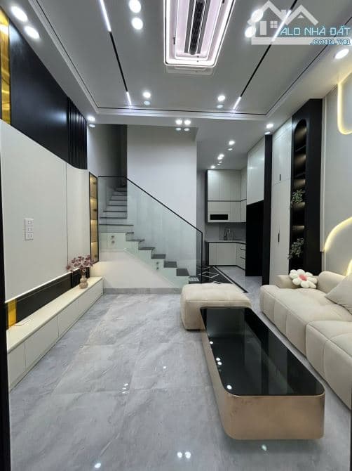 Bán nhà ngõ Lò Đúc, Hai Bà Trưng – 35m2, 6PN