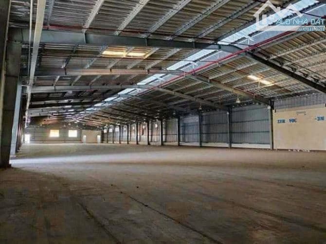 Cho thuê kho 2000m2 đường QL 1A, Phường Linh Trung, Thủ Đức