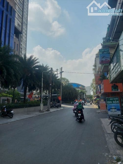 Bán nhà Cư Xá Lữ Gia, Quận 11 - DT 56m²