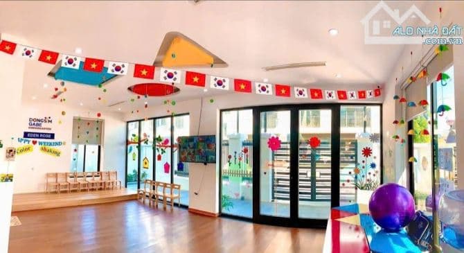 CHO THUÊ BT ĐƠN LẬP EDEN ROSE 235M2 – 2 MẶT ĐƯỜNG – VIEW CÔNG VIÊN – CÓ THANG MÁY