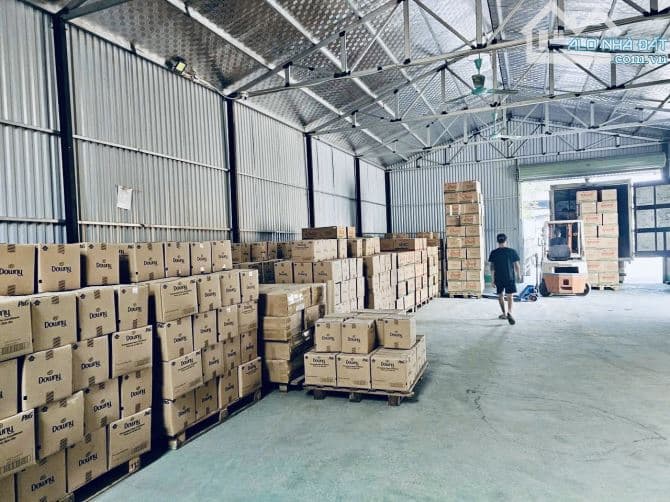 Cho thuê 160m2 có PCCC, xuất VAT gần Bigway
