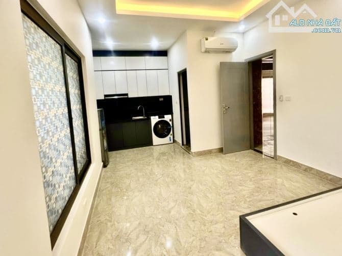 Phòng trọ mới đẹp Hà Đông thang máy full nội thất máy giặt riêng