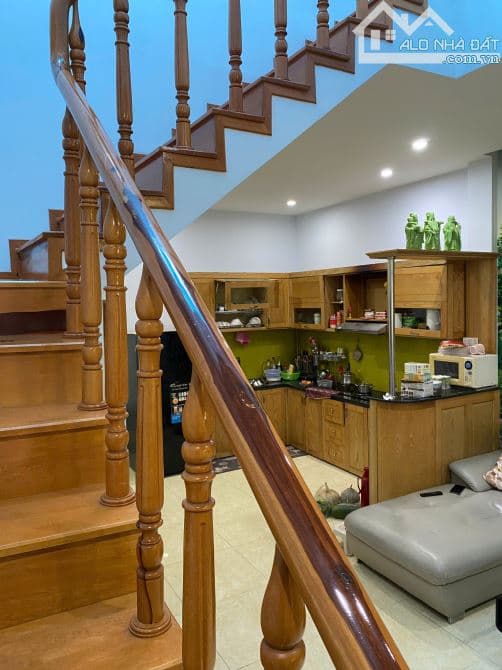 Nhà phố Nam Việt Á, gần sông biển, 90m2, giá 9.6 tỷ