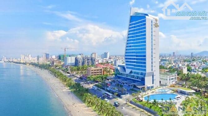 Bán khách sạn Biển Mỹ Khê 180m2, 11 tầng, 40 phòng