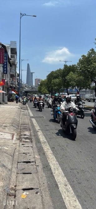 Nhà Mặt Tiền Võ Văn Kiệt, Q.1 - 6 Tầng - 4x26m - 31.5 Tỷ