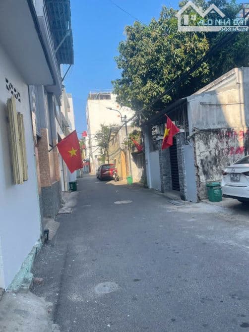 Bán toà nhà căn hộ 5 tầng, đường Dương Thị Xuân Quý, Đà Nẵng