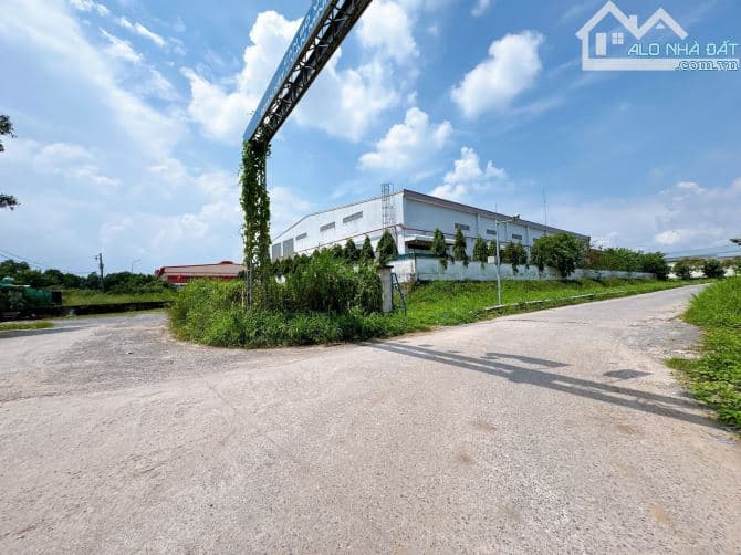 Cho thuê mặt bằng 6.500m2 làm bãi xe, KCN Amata, Đồng Nai