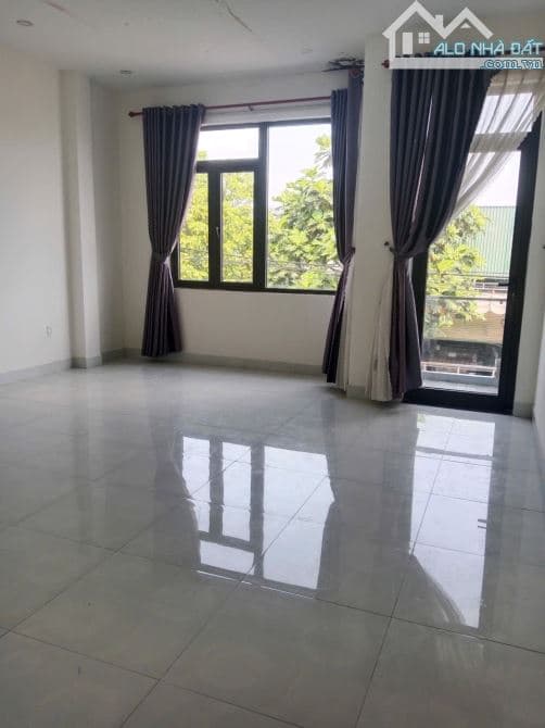 Bán nhà mặt tiền Trần Phú, Đà Nẵng - 15 tỷ