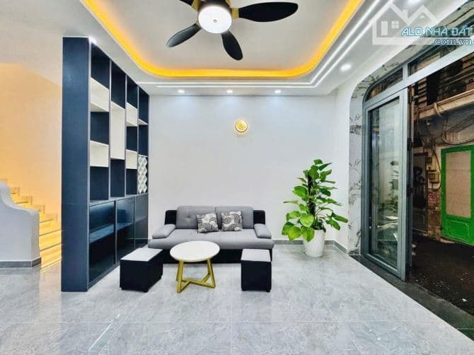 Bán nhà hẻm 5m Phạm Văn Hai, Tân Bình - Giá 3.48 Tỷ