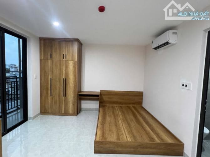 Bán Tòa Căn Hộ 5 Tầng (140m²) Lê Duẩn – Ngang 8.2m – Giá 20.3 Tỷ