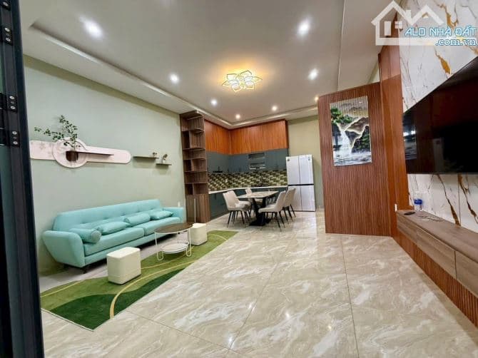 Bán nhà mặt tiền 120m² gần Trung tâm hành chính Ngũ Hành Sơn, Đà Nẵng