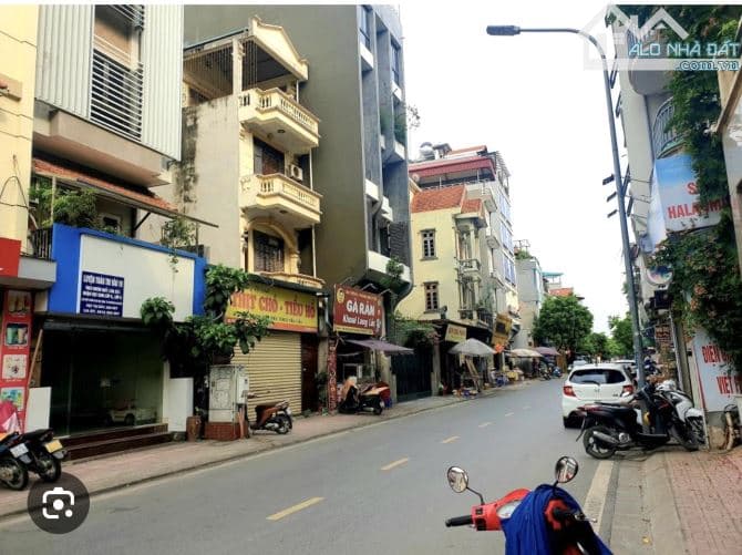 Bán nhà trong hẻm, Bồ Đề, Long Biên - 51m², tặng nhà 5 tầng