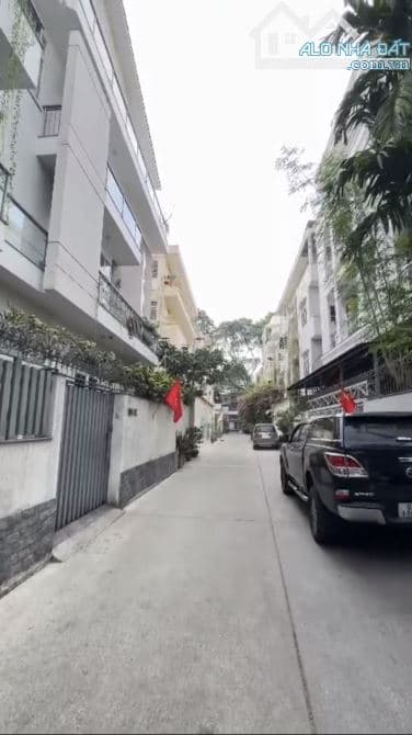 Nhà hẻm Nguyễn Chí Thanh, Q5 - 8,8m x 20m, 3 tầng, Giá 29,5 tỷ