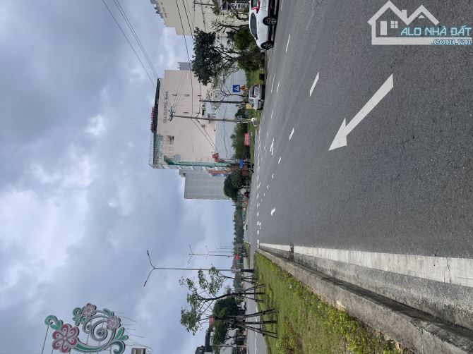 Bán cặp đất mặt tiền Minh Mạng gần biển Đà Nẵng