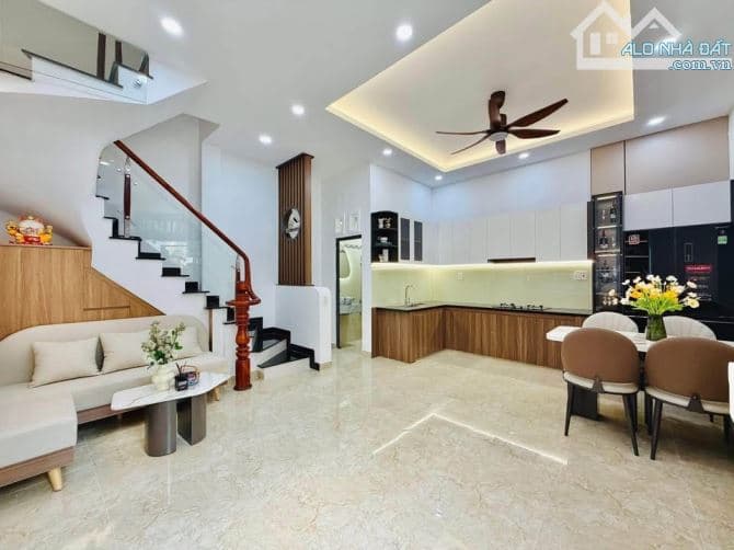 Bán nhà hẻm ô tô Nguyễn Kiệm, Gò Vấp - 51m² - 3 tỷ 310