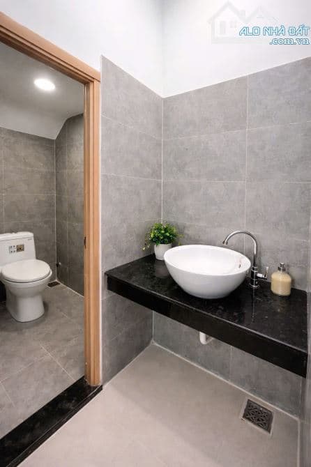 Cho thuê nhà 5PN tại Lương Thúc Kỳ, Hòa Hải, Đà Nẵng