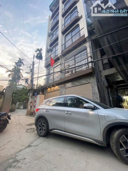 Cho thuê nhà mặt ngõ Thạch Bàn, Long Biên - 35m² - 7.5 triệu