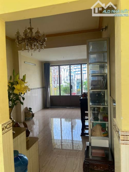 Nhà Mặt Tiền Trường Chinh 4x23m - Giá 16,5 Tỷ