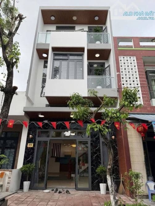 Nhà 3 tầng mặt tiền đường Thúc Tề, An Khê, Thanh Khê