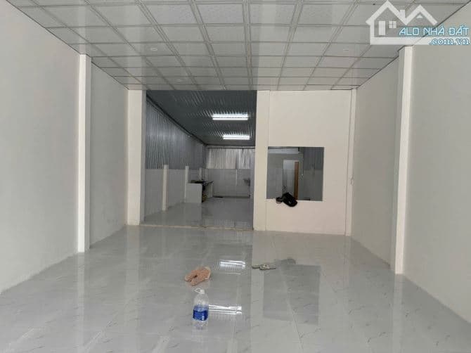 Cho thuê nhà 115m2 đường Cách Mạng Tháng 8, Cẩm Lệ, Đà Nẵng